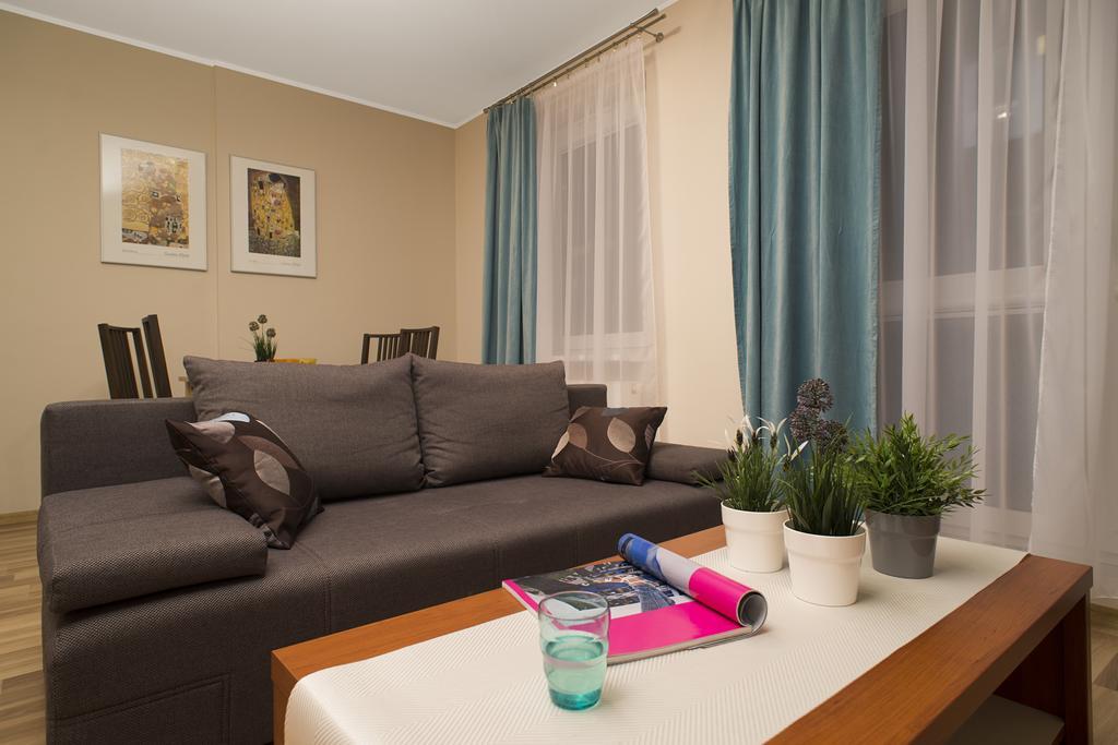 Apartamenty Tww Ochota Βαρσοβία Δωμάτιο φωτογραφία
